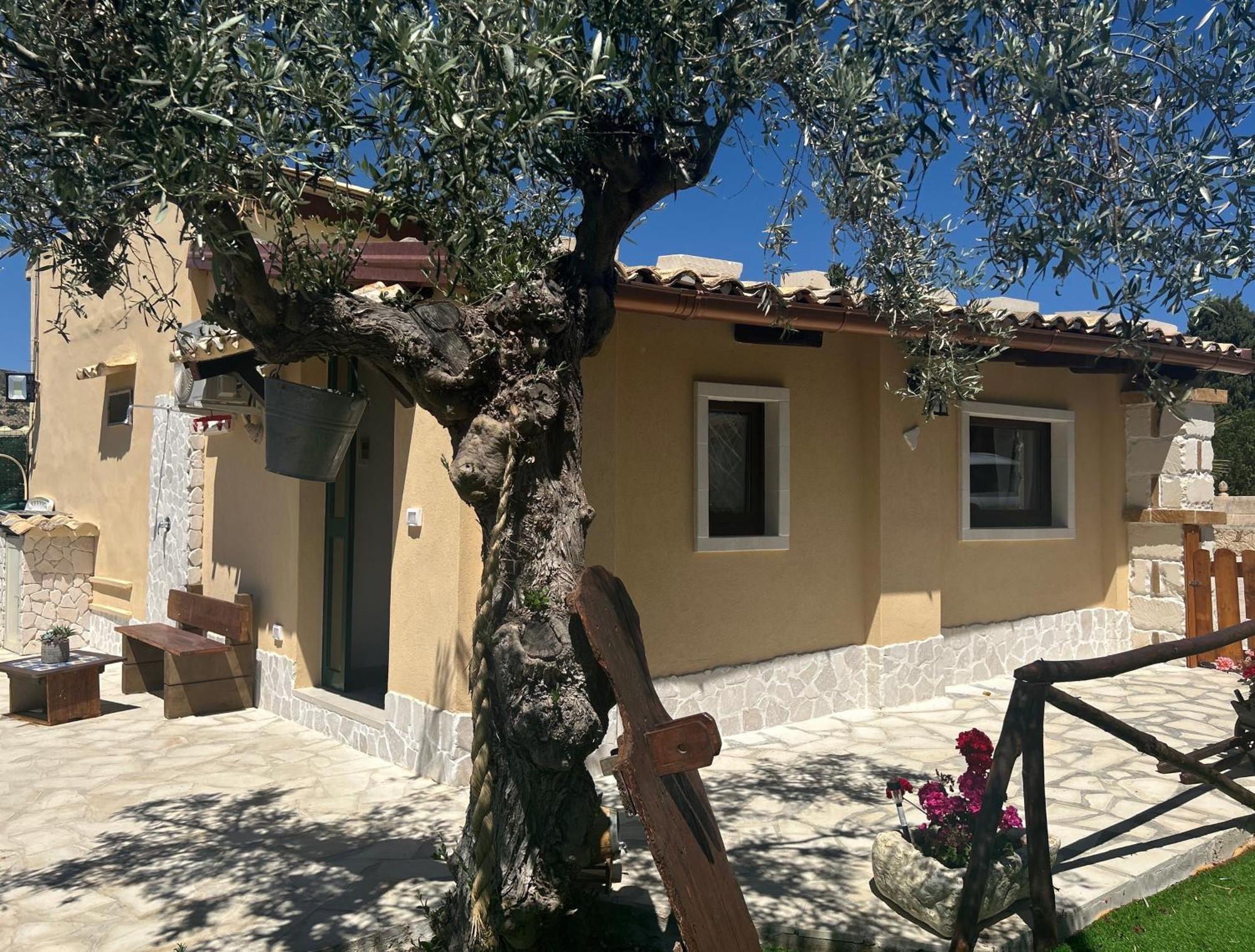 "The Cottage"With Sea View, Parking & Wifi Avola Dış mekan fotoğraf